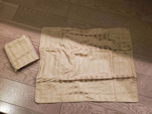 2 Wamsutta Damask Stripe Collection Egyptian Cotton Tan Standard Pillow Shams - Picture 1 of 4