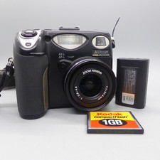 Nikon Digital Camera Coolpix 5000 5.1MP Flip Screen Black Tested