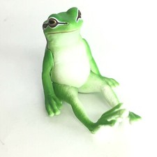 Sitting Frog Mini Figure Japanese Tree Frog Green A Kitan Club Japan