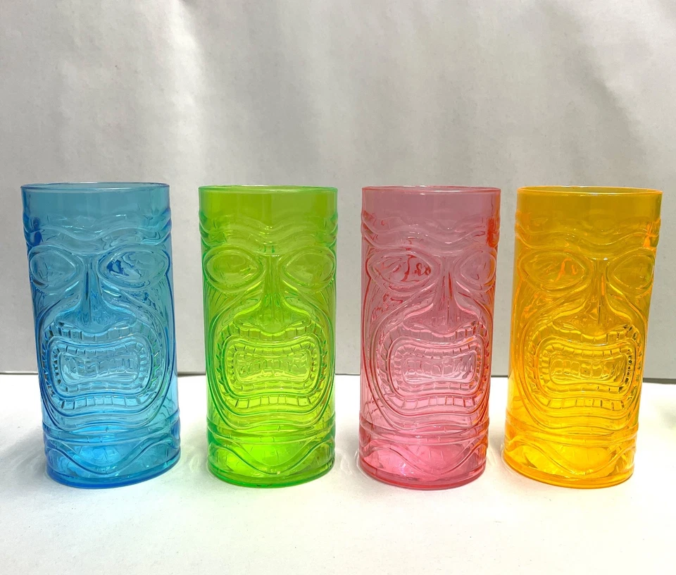 TIKI Drink Lot, 4 tumblers, 3 wine, 4 shot glass-plastic, 2 ice cube molds trays - Image 2 of 4