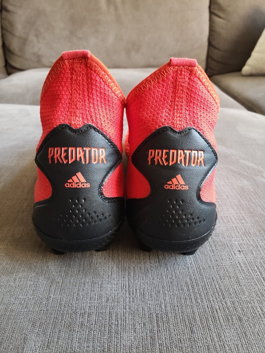 Size 7.5 - Adidas Predator Freak .2 FG DEMONSKIN Cleats -ART