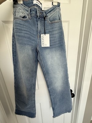 ZENANA Women's Blue Medium Wash Denim Jeans 5-Pocket Zip Button Pockets