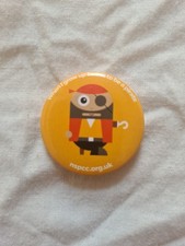NSPCC WHEN I GROW UP I WANT TO BE A PIRATE pin badge button BRAND NEW