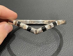 Bangle Bracelet Vintage Southwestern Black Onyx Inlay Solid 925 Sterling Silver