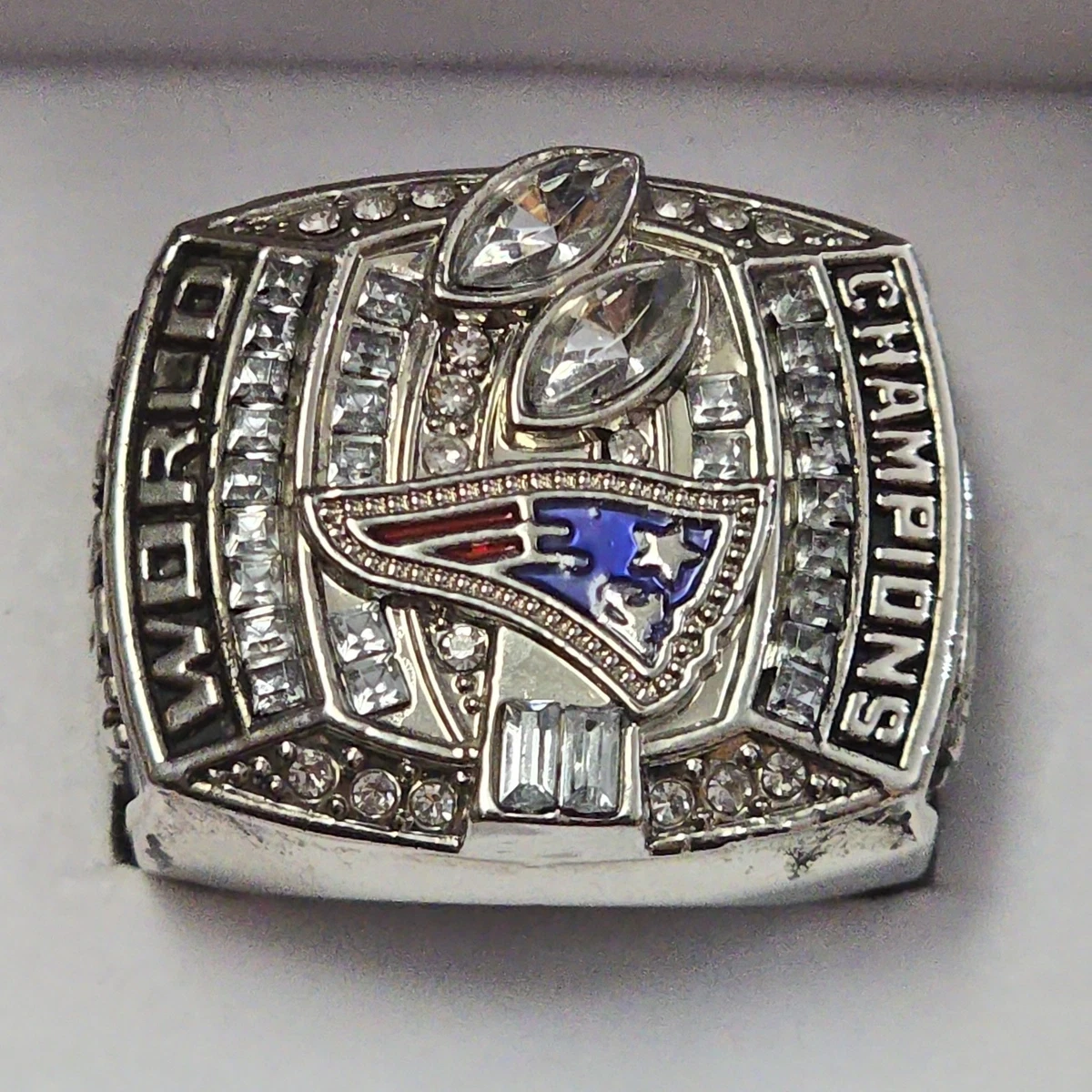 Preços baixos em Tom Brady New England Patriots NFL Anéis | eBay