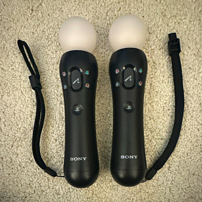Sony PlayStation Move Motion Controllers Pair (2) Black/White PS3 Straps