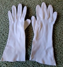 Vintage Ladies White Cotton Gloves