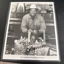 Walt Garrison Autograph Signed 8x10 Photograph 