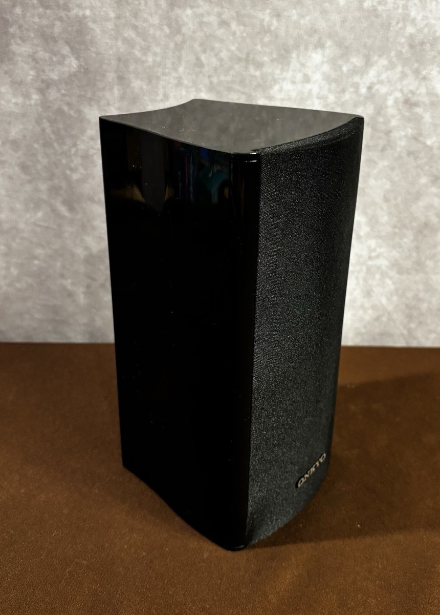 Onkyo SKB-670 Surround Back Right (One) Speaker Gloss Black Wall