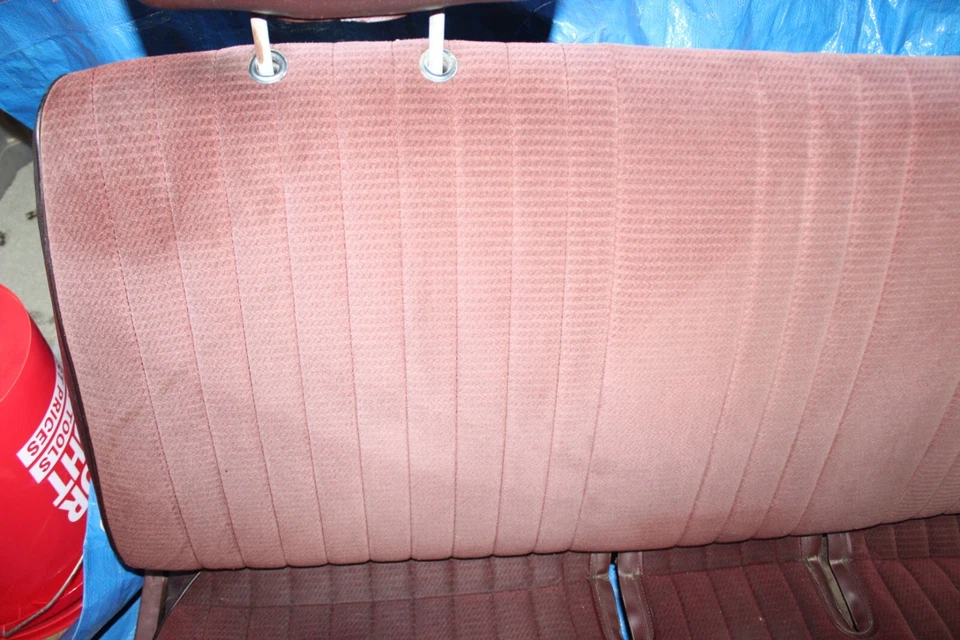 86-97 Nissan HARDBODY D21 Truck BENCH Seat CLOTH Burgundy Front CLEAN - Image 2 of 4
