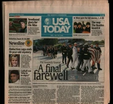 USA TODAY Aug 28 2009 Ted Kennedy Michael Vick Pan Am Bill Gates 110221WEEM2
