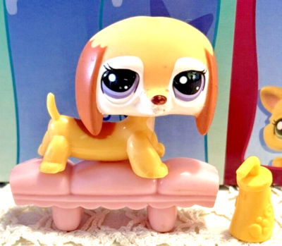 LITTLEST PET SHOP LPS AUTHENTIC YELLOW DACHSHUND DOG #2529