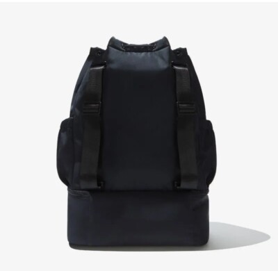 BLACK BEYOND YOGA 23”x17” BEAUTIFUL YOGA BACKPACK EUC Beyond Yoga | Bags | Beyond Yoga Black Backpack With Utility  main image 2