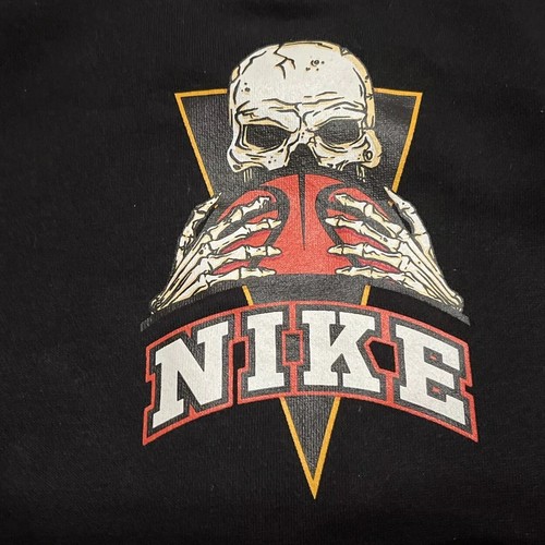 Nike Sportswear Skull Basketball Hoodie Kids Size Small Black - Picture 3 of 5