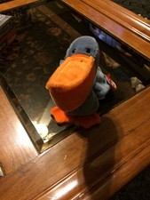 Ty Beanie Baby Scoop - MWMT Pellican 1996 