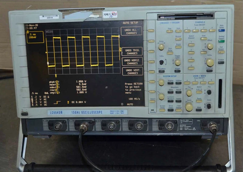 LeCroy LC684DM 1.5Ghz Oscilloscope 8 Gs/s [#A08] - Image 3 of 4