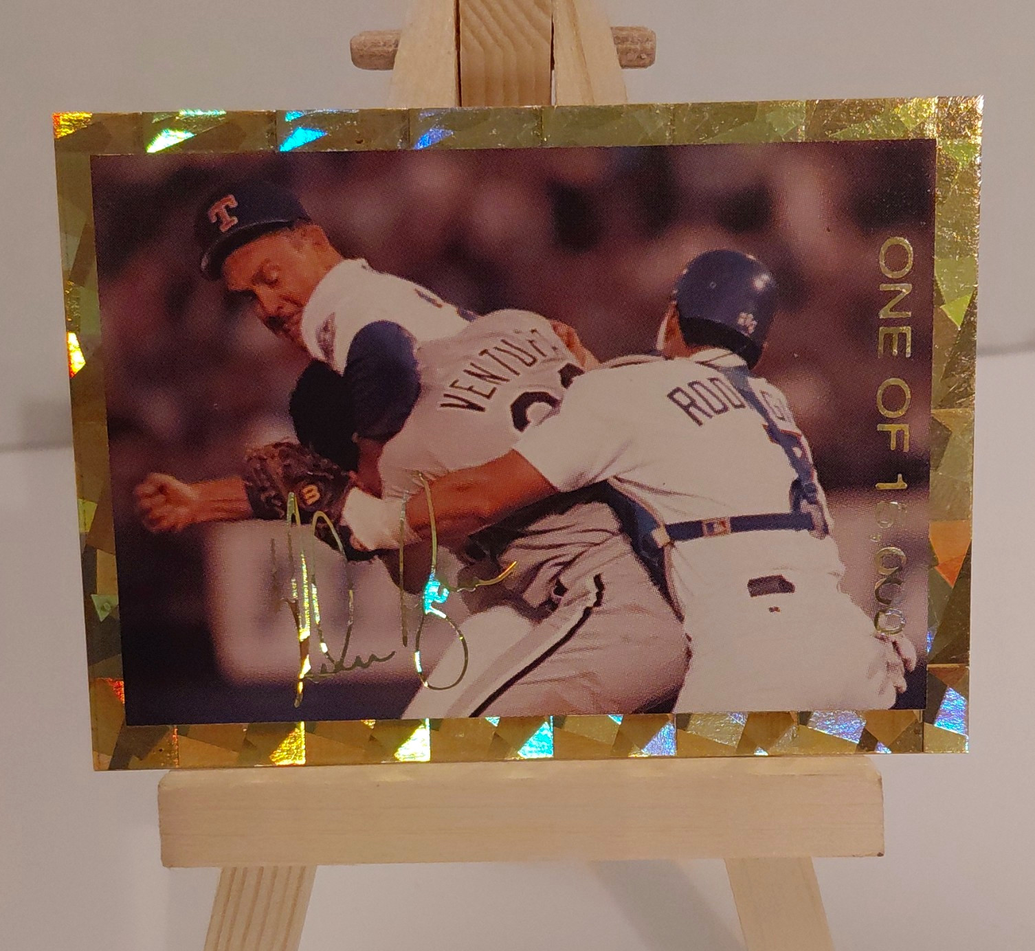 Nolan Ryan Robin Ventura Fight Trivia Card Gold Hologram Border /15000