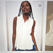 Pomander Place Women s White Sleeveless Colla...