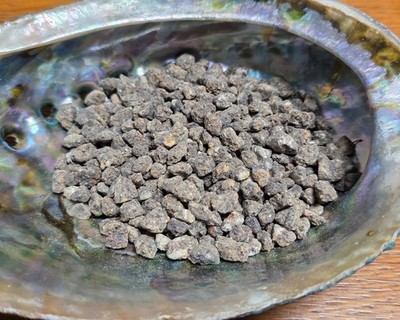 Black Dammar Resin ~ Canarium Strictum ~ India