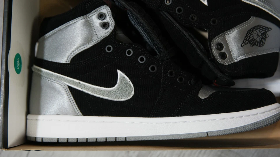Aleali May Air Jordan 1 Retro Alto OG 'Satin Shadow' AJ5991-062 TALLA 10 DS NUEVO Foto 3 de 4