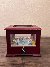 Mr. Christmas Showcase Music Box - Snowman 14601
