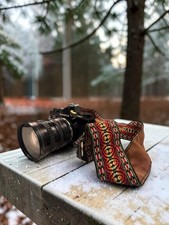 Olympus OM-2N Black 35mm SLR Film w/Makinon MC Auto Zoom 1 :3.5-4.5 f 35-105mm