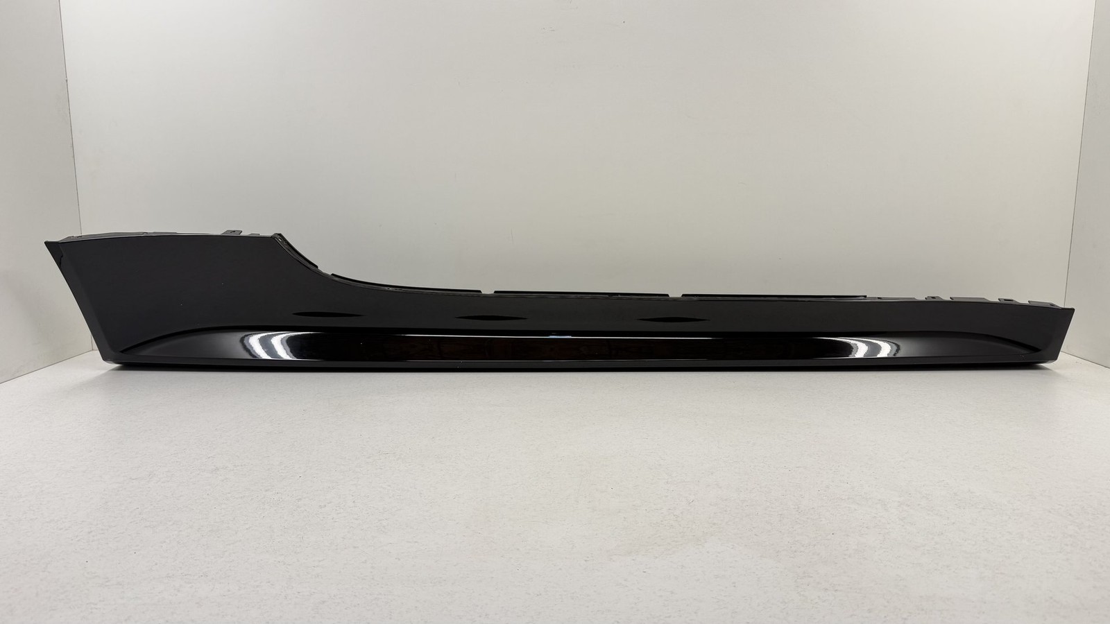 Aston Martin V8 Vantage 2011-2017 Left, right Side sill trims Pair