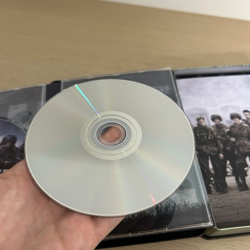 Band of Brothers: Limited Edition Tin Boxset (DVD, 6 Discs) Tom Hanks Steven - Picture 19 of 24