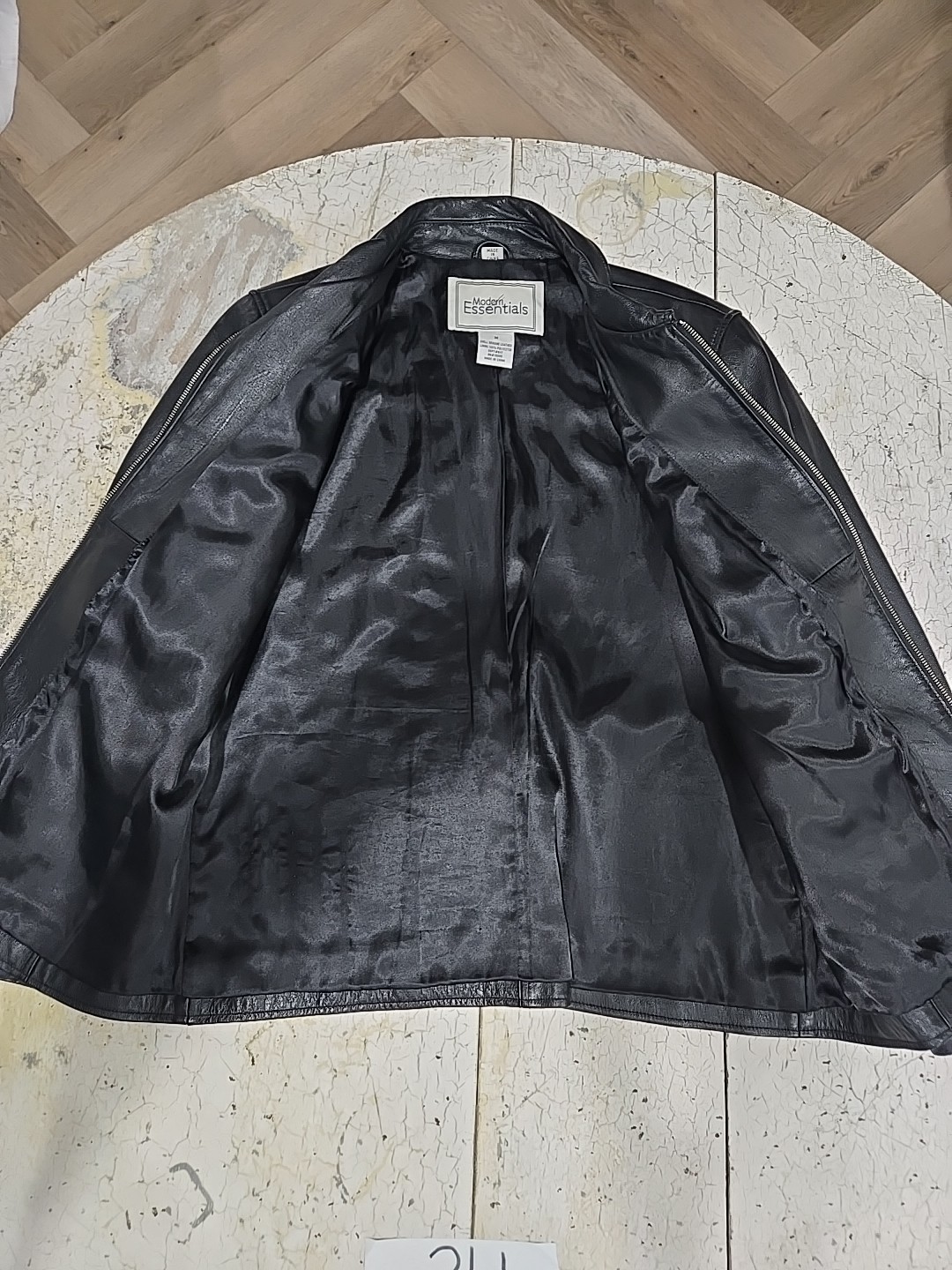 Modern Essentials Leather Jacket Motorcycle Women… - image 4