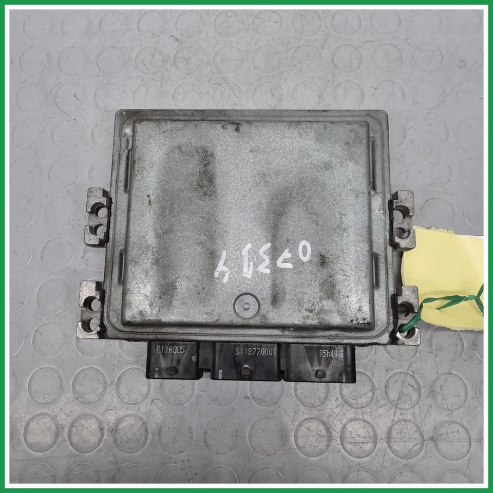 Centralina Iniezione Siemens S122326108A Renault Clio III 8200565863 2007 2014   - Immagine 3 di 4