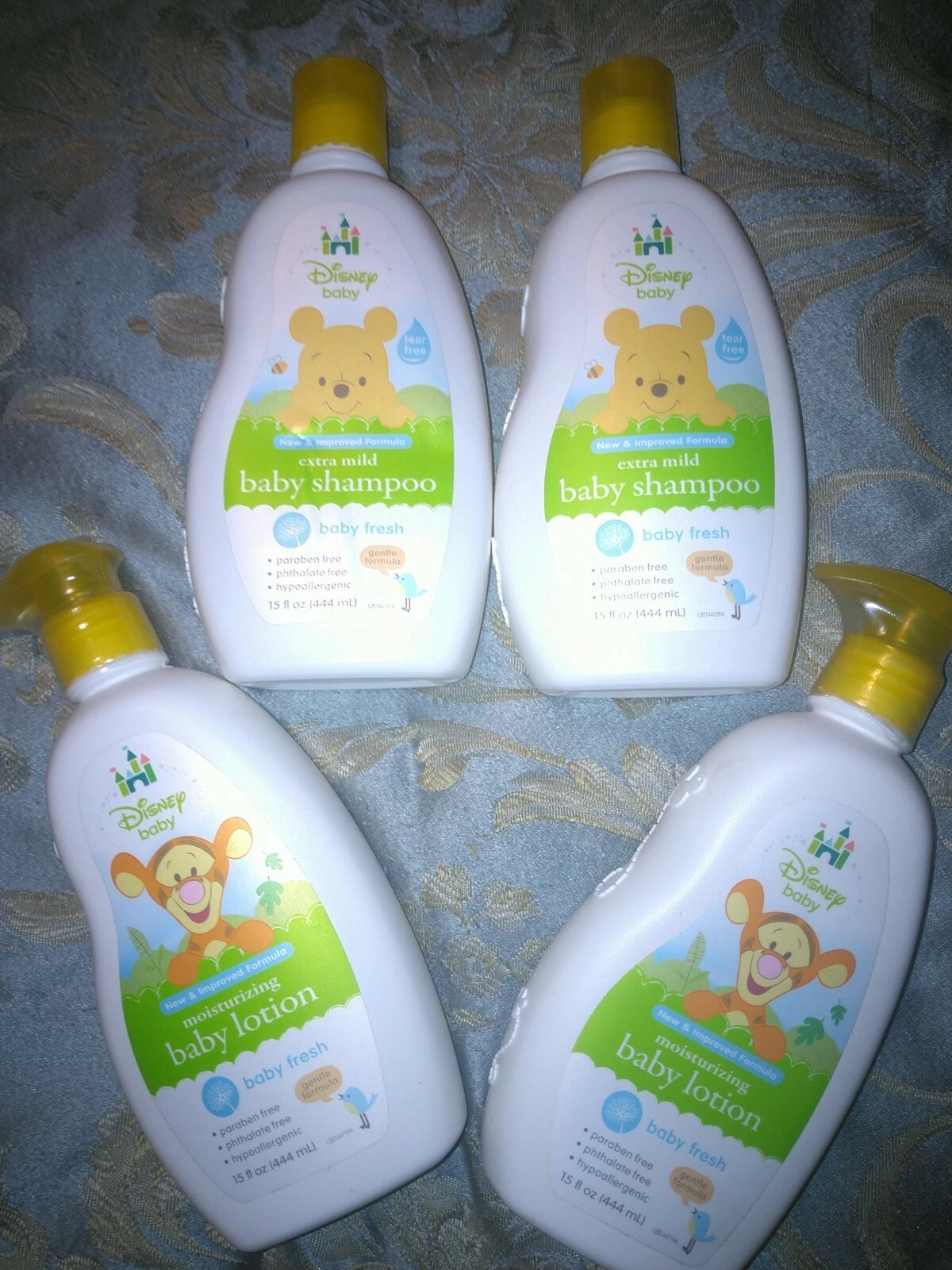 DISNEY BABY 2 EXTRA MILD BABY SHAMPOO AND 2 MOISTURIZING BABY LOTION 4-15oz...
Opens in a new window