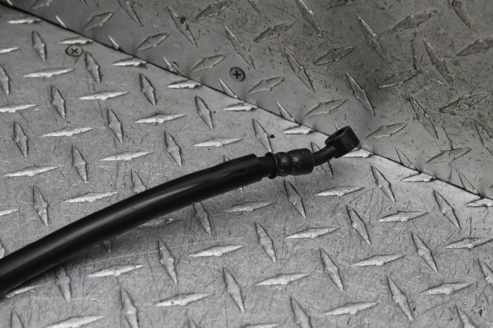 Suzuki Marauder 1600 VZ1600 E3 2004 mangueras de pinza de freno delanteras/traseras Foto 4 de 4