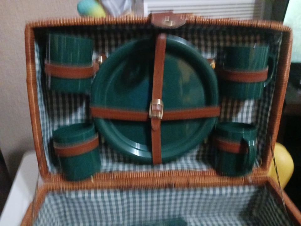 Cesta de picnic de mimbre vintage mango 12 piezas incluye cesta de utensilios de cubiertos Foto 3 de 4