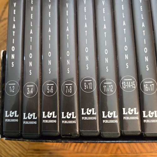Dai Vernon's Revelations - 30th Anniversary Deluxe Edition Box Set by L&L+ Cards - Picture 2 of 14