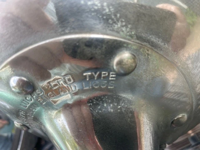 Faro Lucas L165 S que se adapta a los primeros MG, Wolseley, Catalanta, Railton, Aston Martin Foto 2 de 4