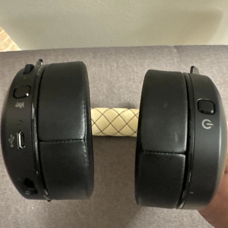 Corsair HS70 Pro Wireless Gaming Headset – NO dongle.  - Image 2 of 4