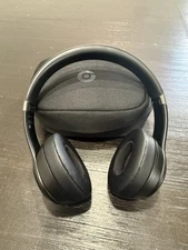 beats solo 4 wireless black