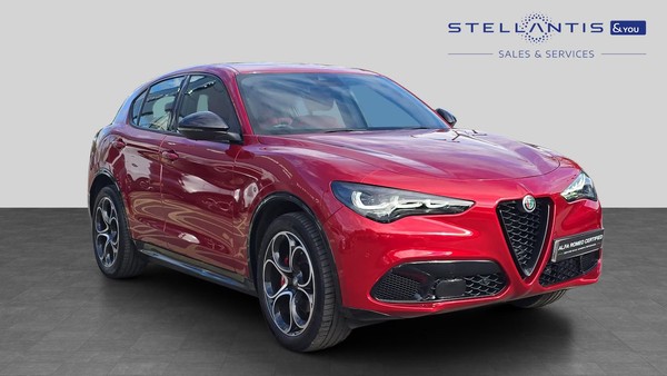 2023 Alfa Romeo Stelvio 2.0T ...