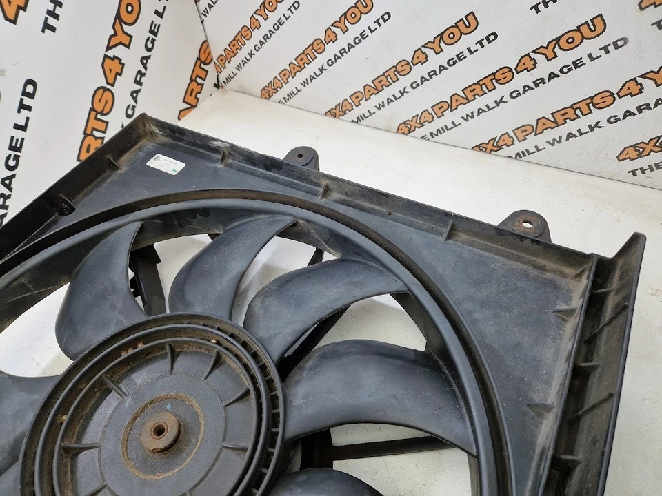 2007 JEEP GRAND CHEROKEE WK 3.0 DIESEL ENGINE RADIATOR COOLING FAN 24017515 - Image 3 of 4