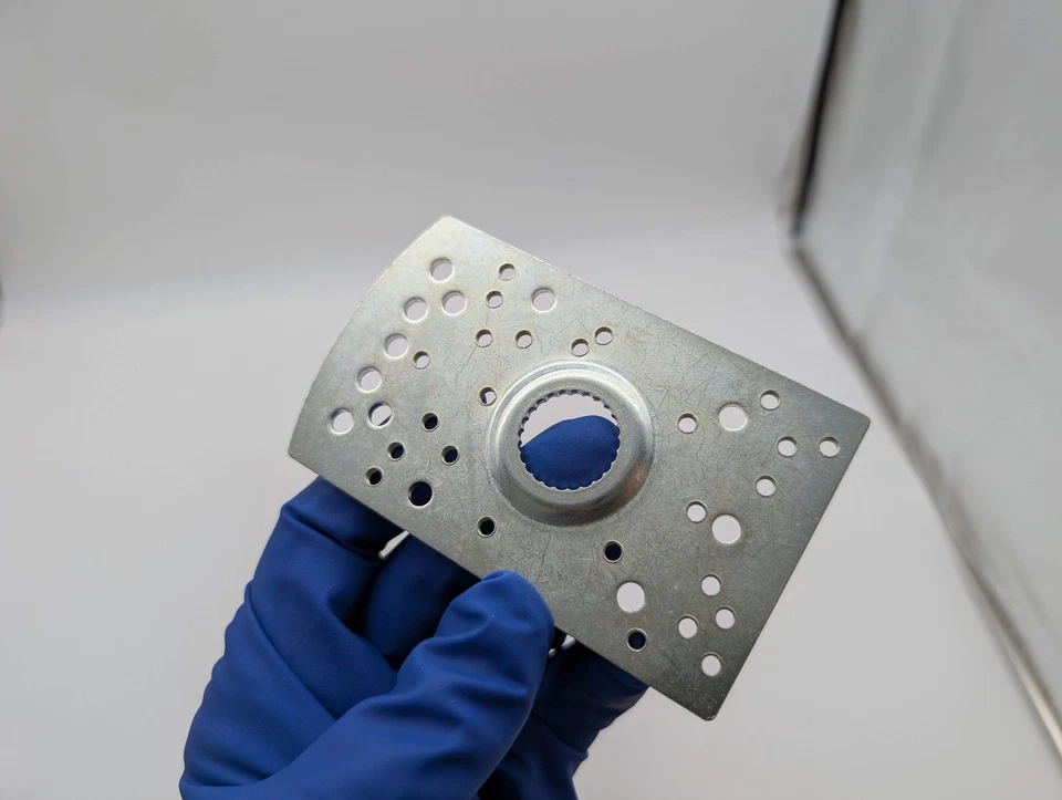 Soporte de montaje de sensor Sick BEF-KHS-N04 2051610 abrazadera de barra universal Foto 3 de 4