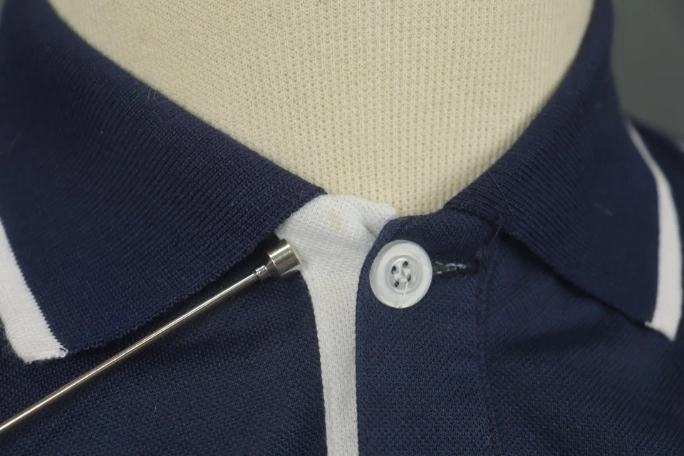 Camisa polo popover logotipo bordado gola algodão marinho Aeronáutica Militare - Imagem 4 de 4