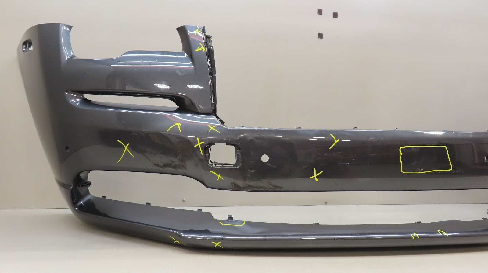 2016-2018 ROLLS-ROYCE DAWN RR6 FRONT BUMPER COVER OEM 51117403722