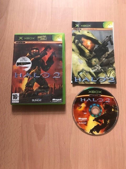 Halo 2 Game XBOX - Very Good Condition