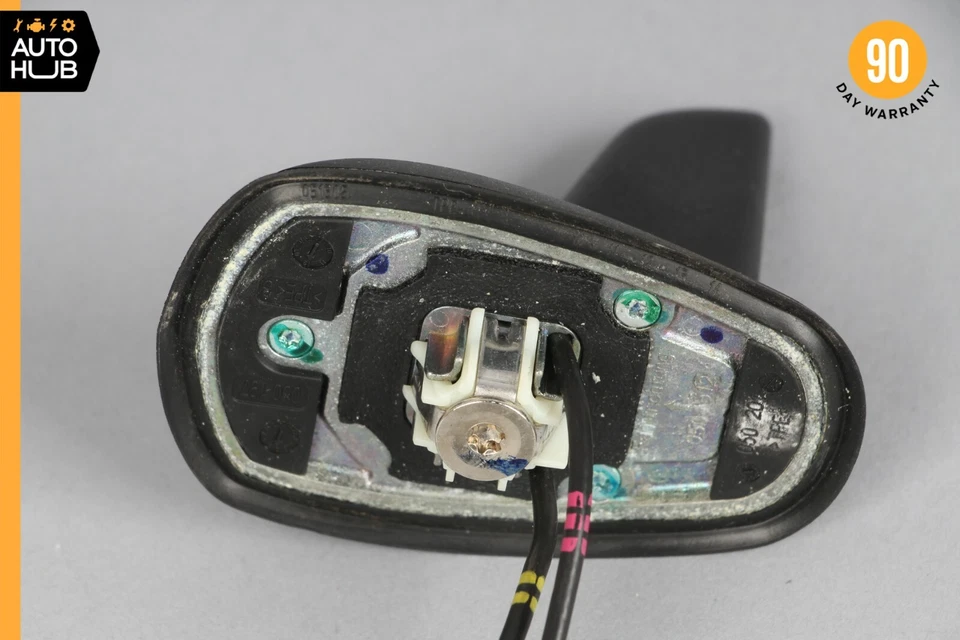 Antena de rádio 10-14 Mercedes W204 C250 E350 E550 barbatana de tubarão 2048207275 preta fabricante de equipamento original - Imagem 4 de 4