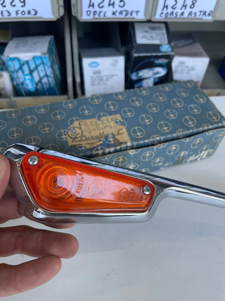 FRECCIA laterale sinistra ALFA ROMEO GIULIETTA SPRINT berlina 2000 2600 SPIDER Foto 4 de 4