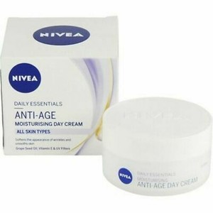 nivea moisturizing day care