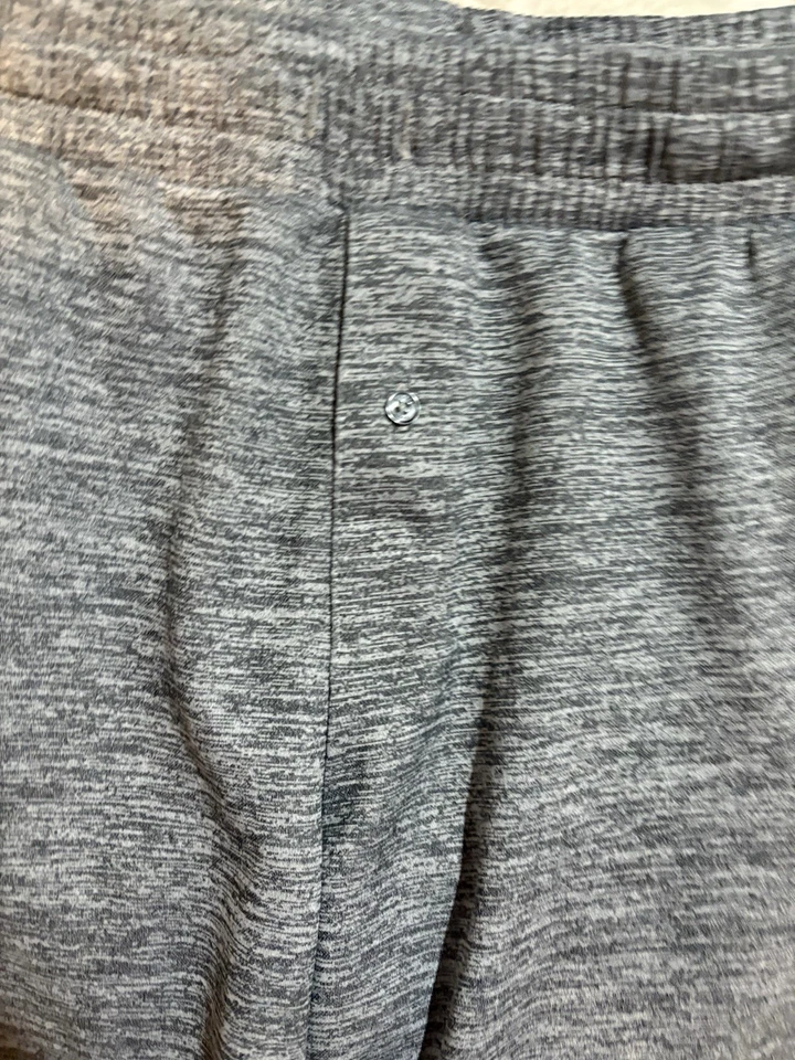 Ropa de estar ajustada con logotipo con cordón gris Michael Kors talla grande Foto 2 de 4