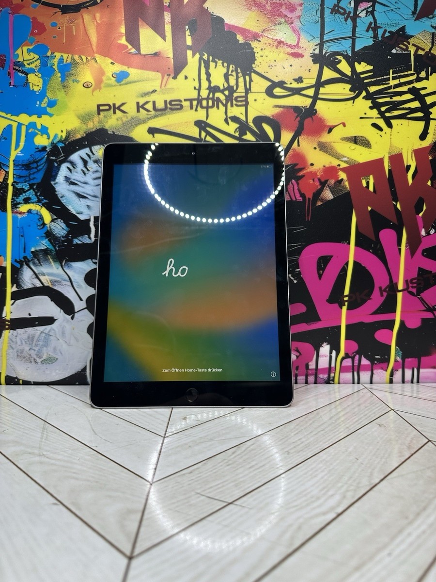 Apple iPad 5th Gen - 32GB (Wi-Fi) A1822 Gray | iOS 16.7.15! FMI