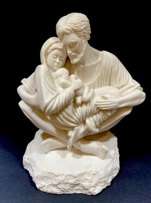 VTG Timothy P. Schmalz Holy Family Figurine Resin Nativity 8x7x5.5 
