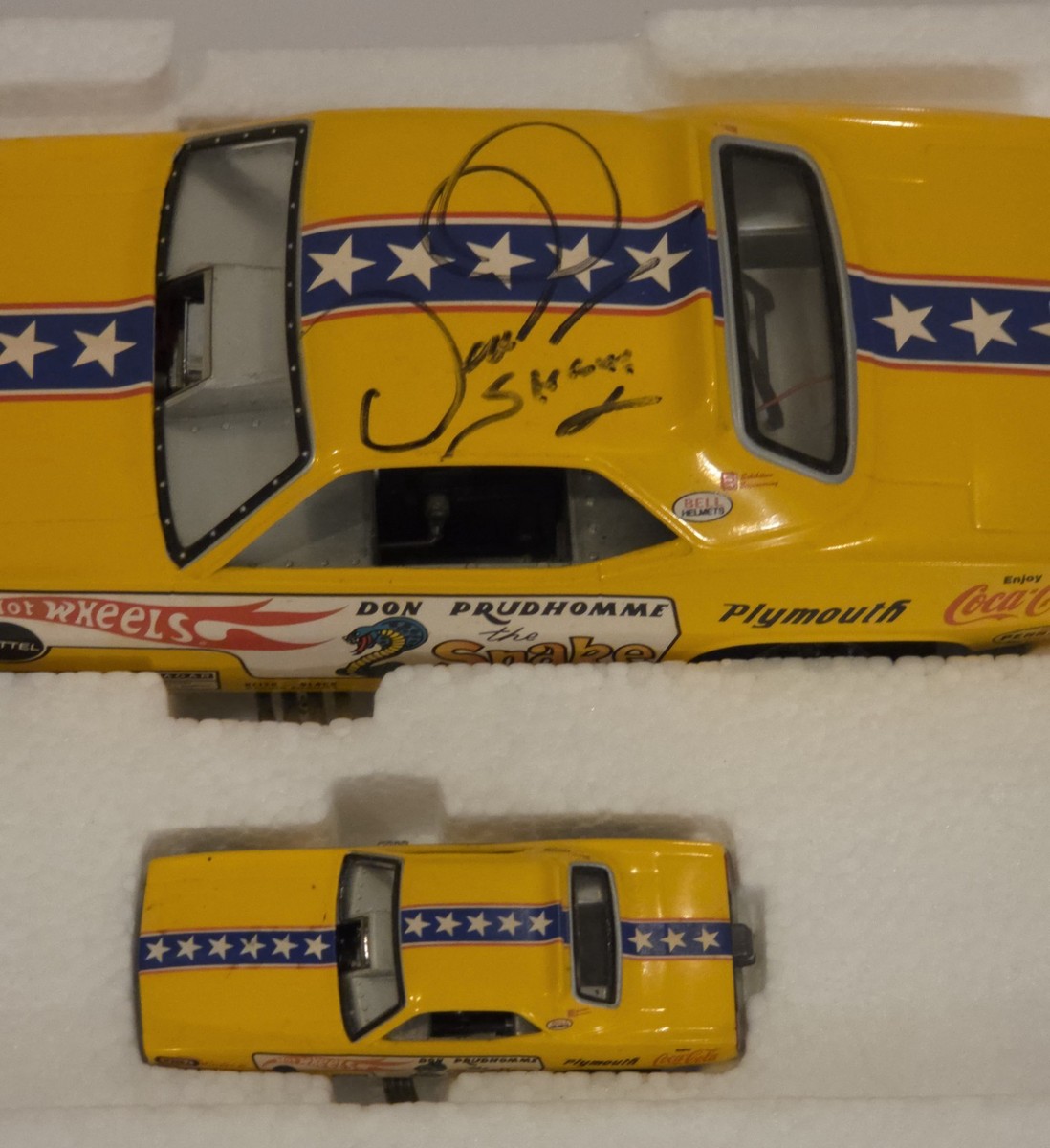 Hot Wheels Legends Don the Snake Prudhomme Funny Car Set 1:24 & 1